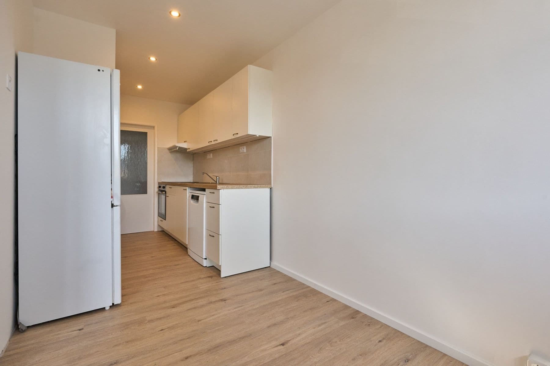 Pronájem bytu 2+1 65 m², Gdaňská, Praha, Praha Pronájem bytu 2+1 65 m², Gdaňská, Praha, Praha