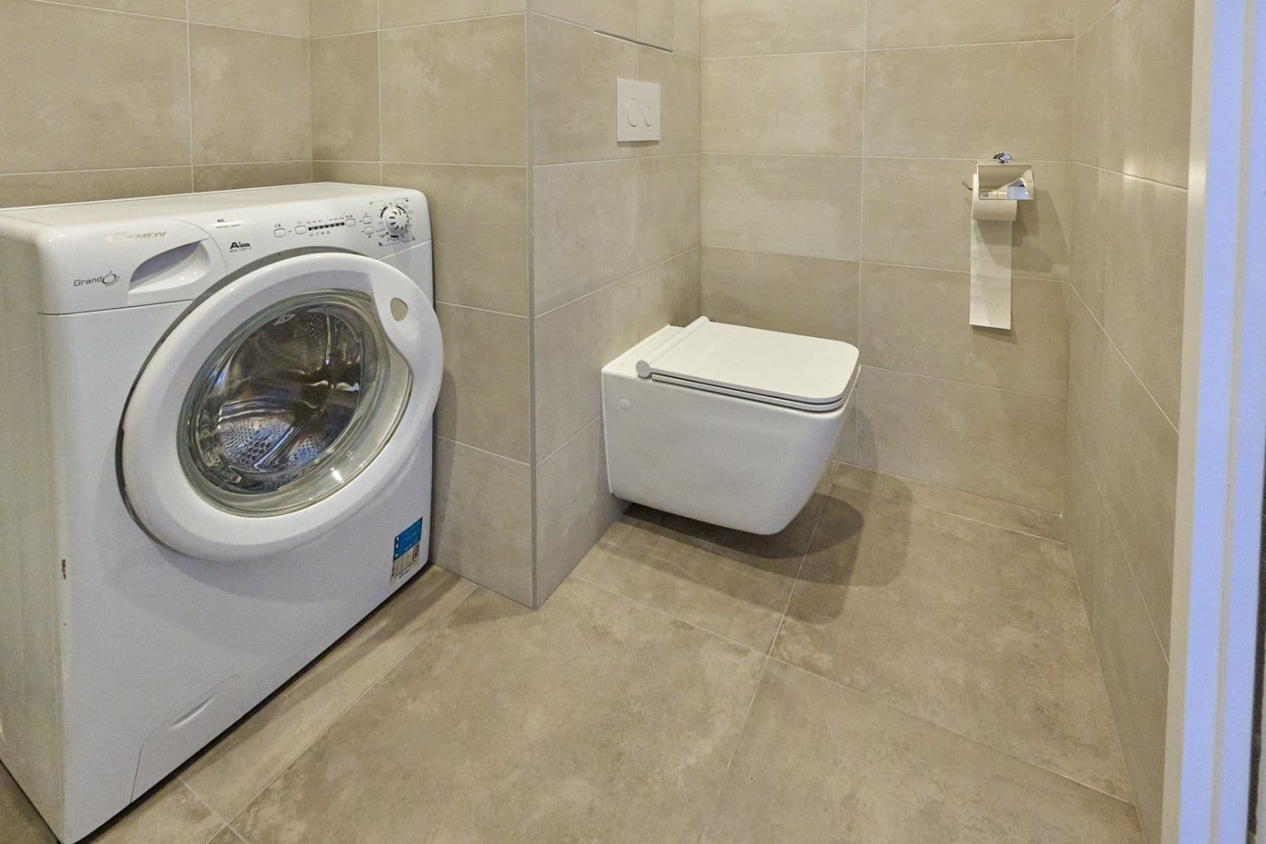 Pronájem bytu 2+1 65 m², Gdaňská, Praha, Praha Pronájem bytu 2+1 65 m², Gdaňská, Praha, Praha