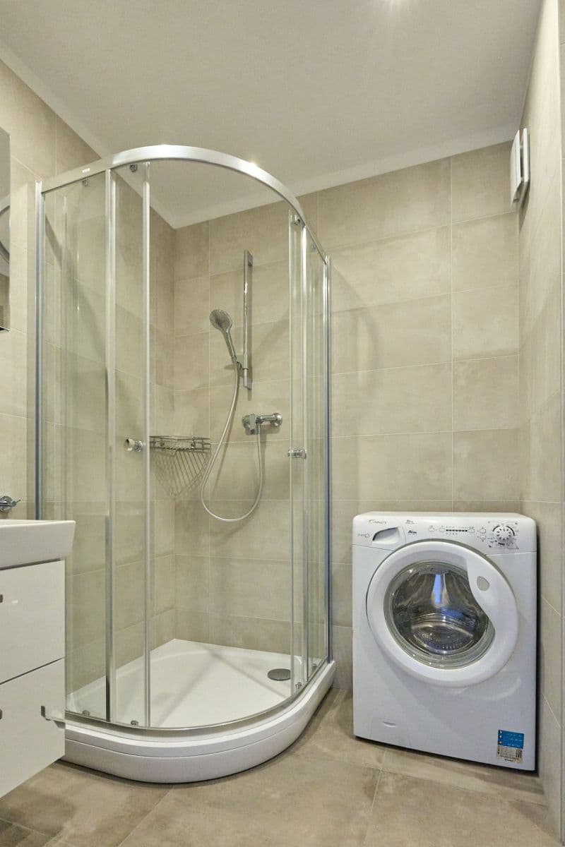 Pronájem bytu 2+1 65 m², Gdaňská, Praha, Praha Pronájem bytu 2+1 65 m², Gdaňská, Praha, Praha