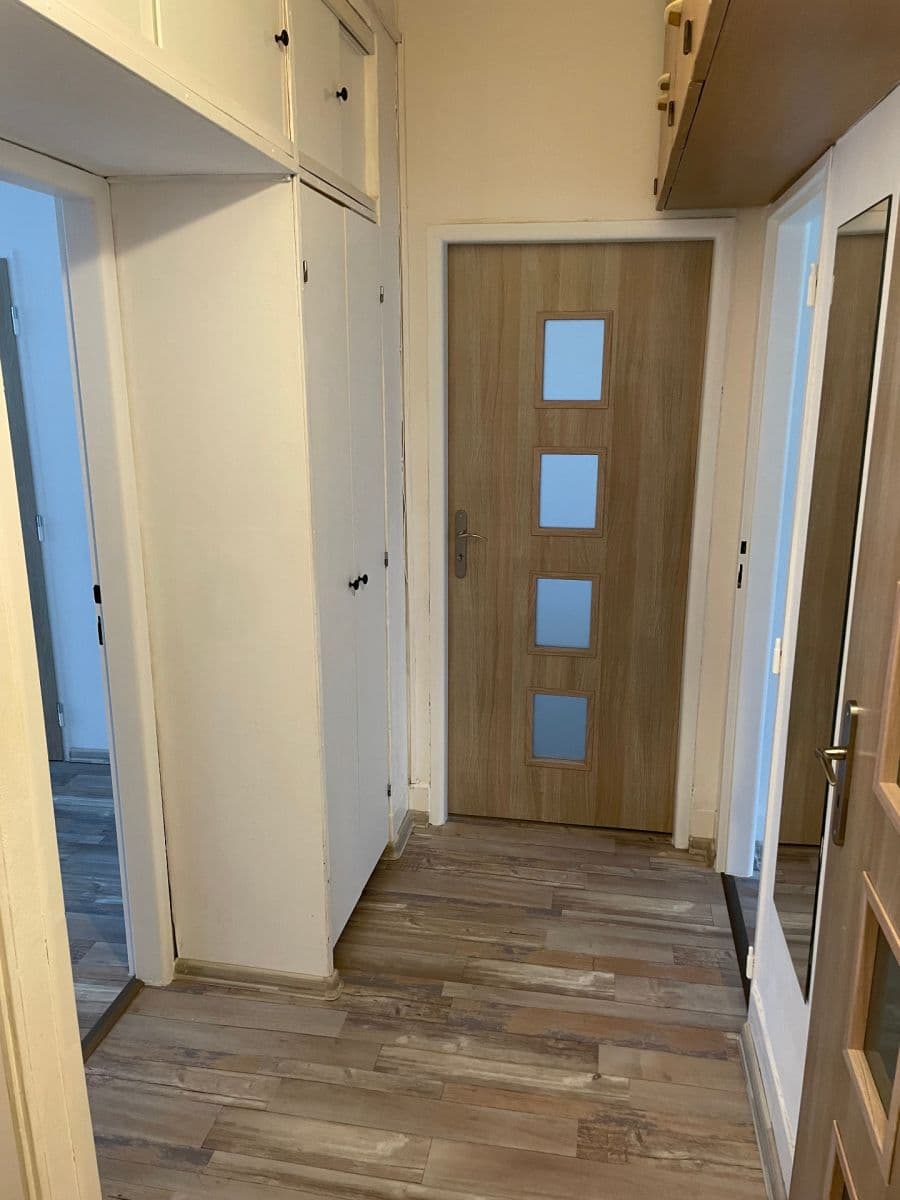 Pronájem bytu 3+1 73 m², Dukelských hrdinů, Ústí nad Labem, Ústecký kraj Pronájem bytu 3+1 73 m², Dukelských hrdinů, Ústí nad Labem, Ústecký kraj