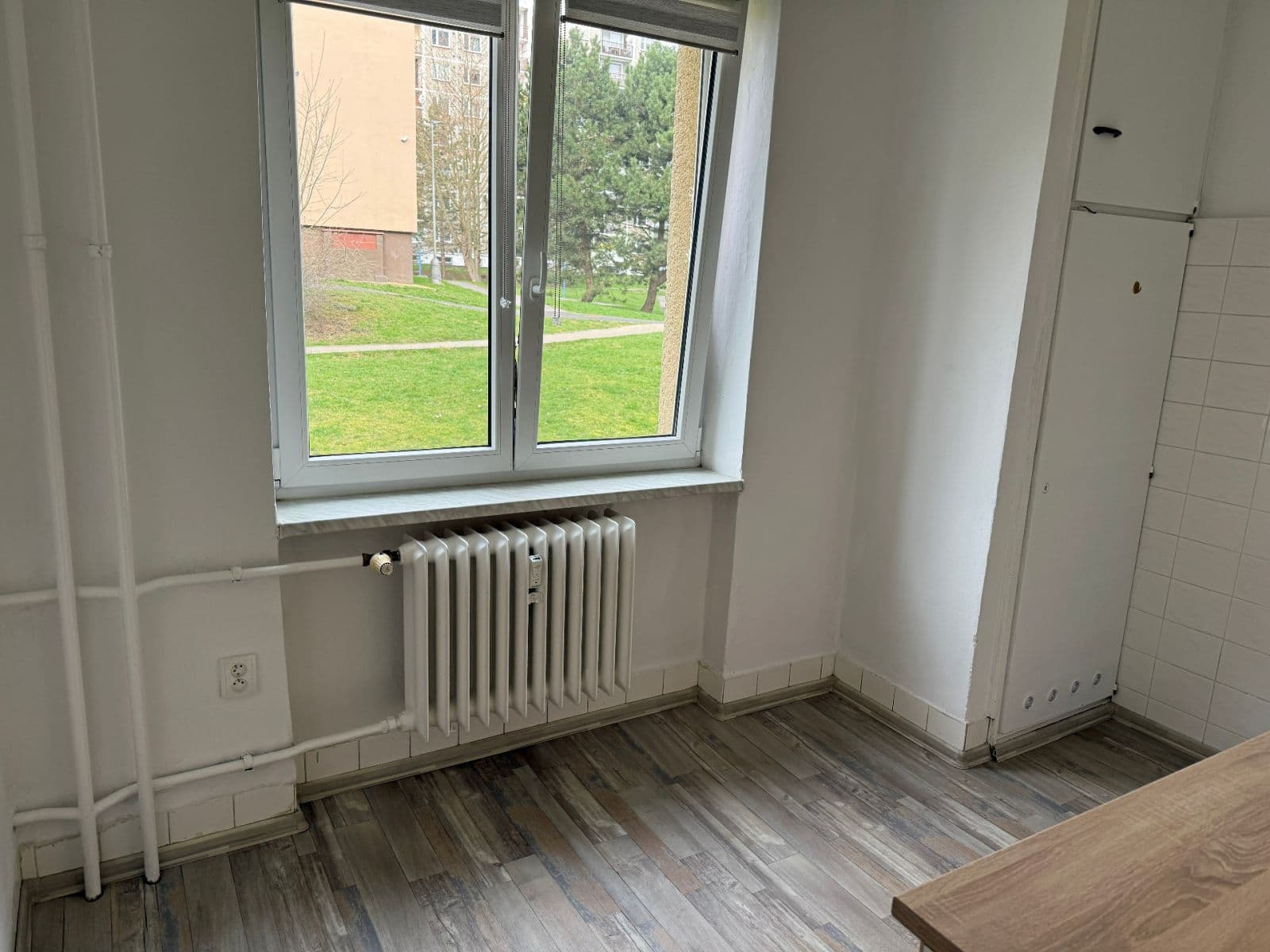 Pronájem bytu 3+1 73 m², Dukelských hrdinů, Ústí nad Labem, Ústecký kraj Pronájem bytu 3+1 73 m², Dukelských hrdinů, Ústí nad Labem, Ústecký kraj