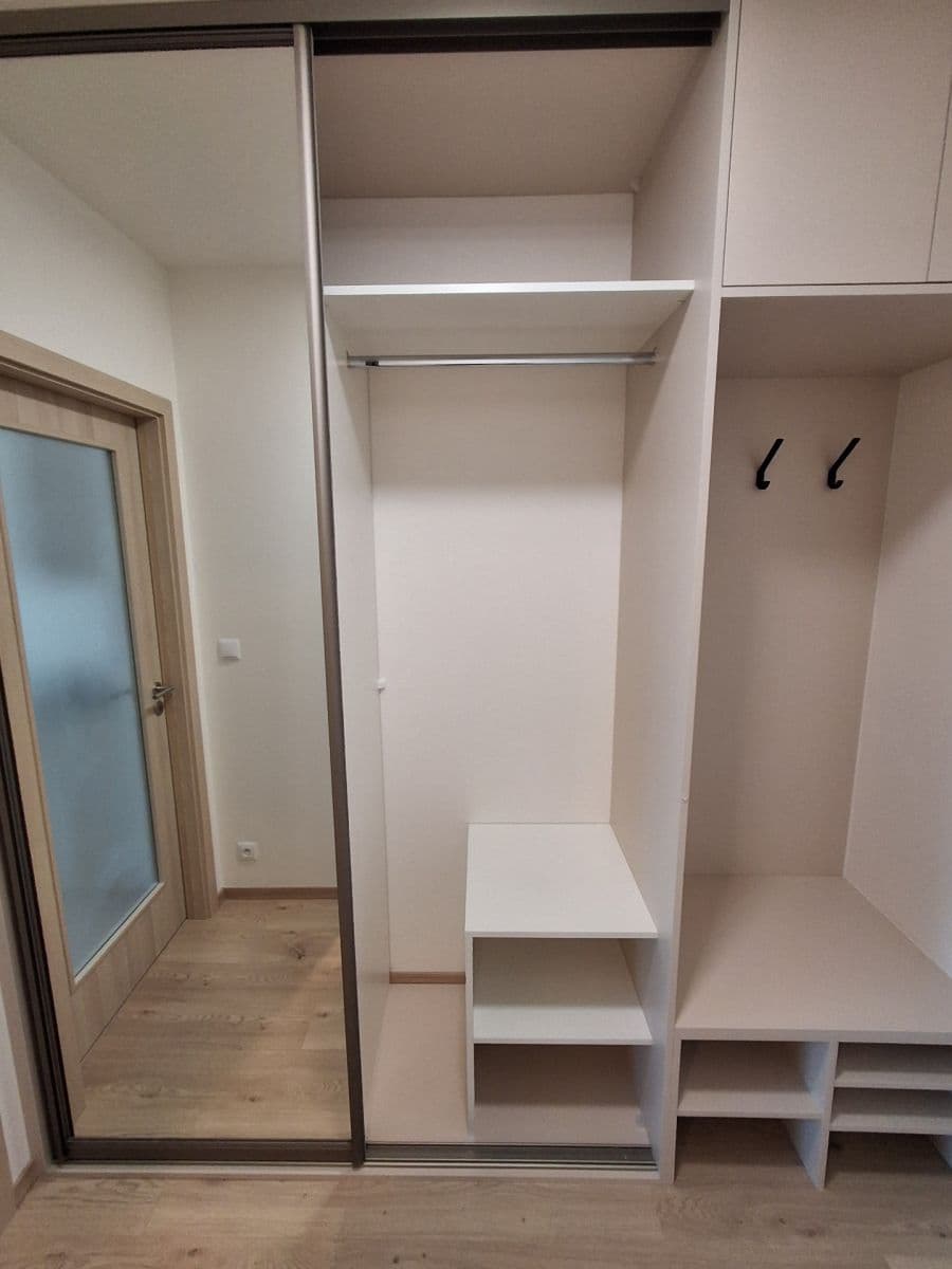 Pronájem bytu 1+kk 31 m², Poděbradská, Praha, Praha Pronájem bytu 1+kk 31 m², Poděbradská, Praha, Praha