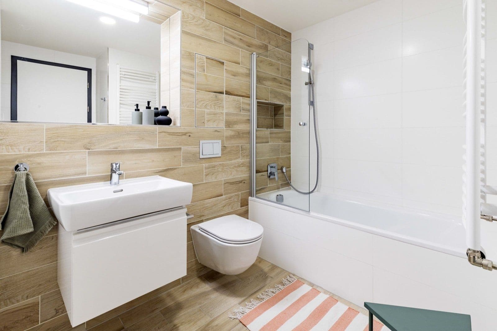 Pronájem bytu 2+kk 58 m², U Pergamenky, Praha, Praha Pronájem bytu 2+kk 58 m², U Pergamenky, Praha, Praha