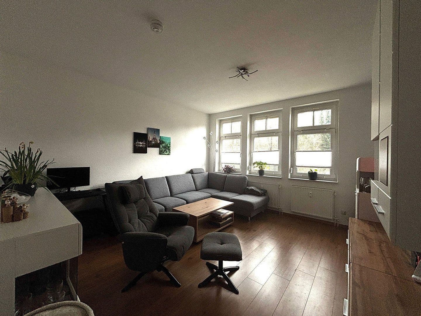 Pronájem bytu 4+1 107 m², Dorfstraße 61, Grünhainichen, Sasko Pronájem bytu 4+1 107 m², Dorfstraße 61, Grünhainichen, Sasko
