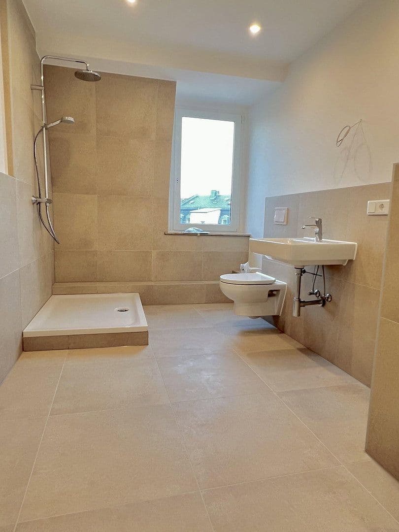 Pronájem bytu 2+1 55 m², Gutenbergstrasse 25, Fürth, Bavorsko Pronájem bytu 2+1 55 m², Gutenbergstrasse 25, Fürth, Bavorsko