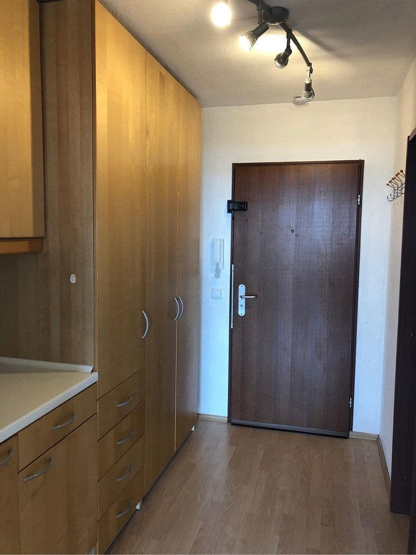 Pronájem bytu 1+1 30 m², Heidelberg, Bádensko-Württembersko Pronájem bytu 1+1 30 m², Heidelberg, Bádensko-Württembersko