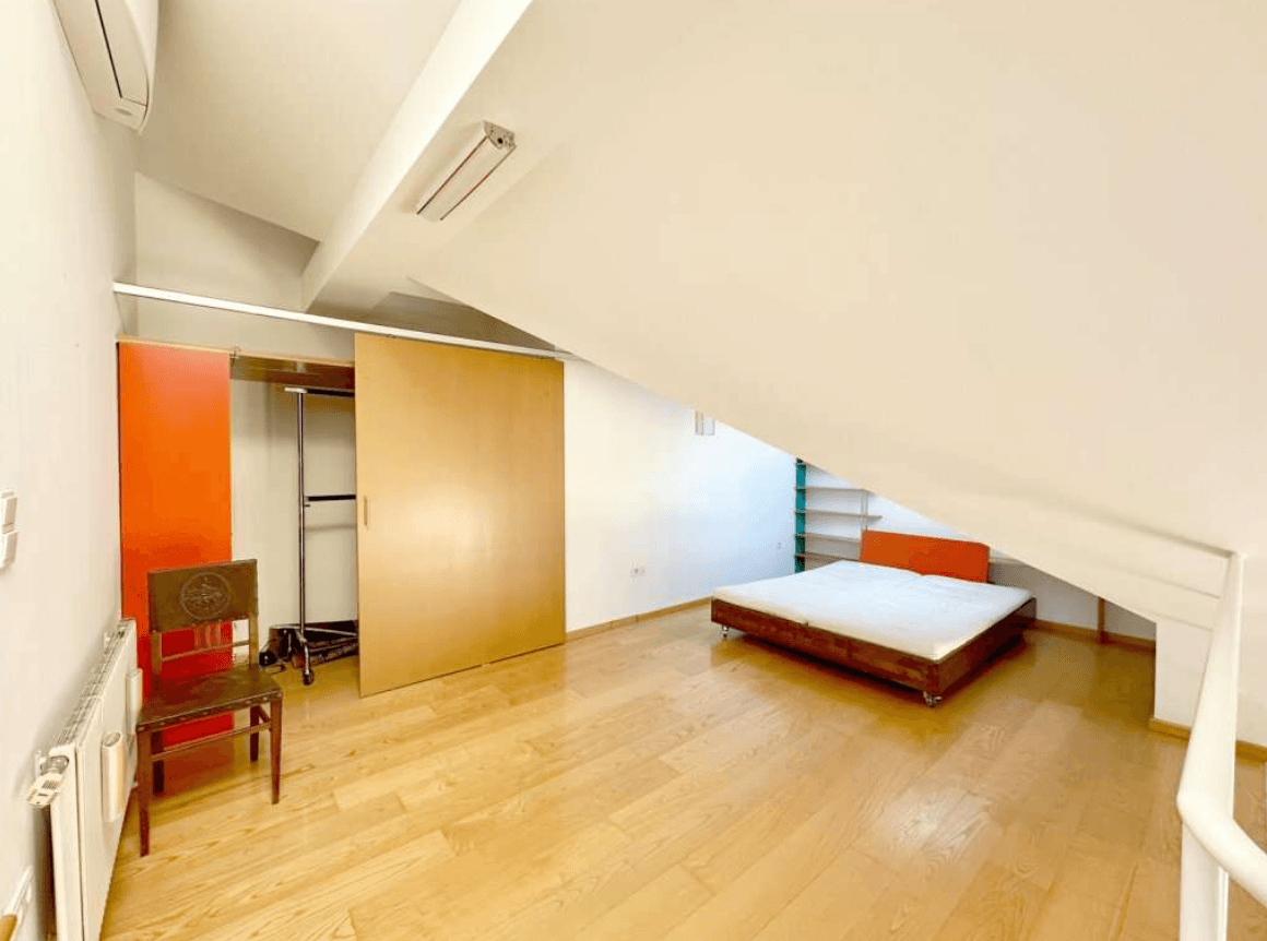 Pronájem bytu 3+1 75 m², Frankfurt am Main, Hessen Pronájem bytu 3+1 75 m², Frankfurt am Main, Hessen