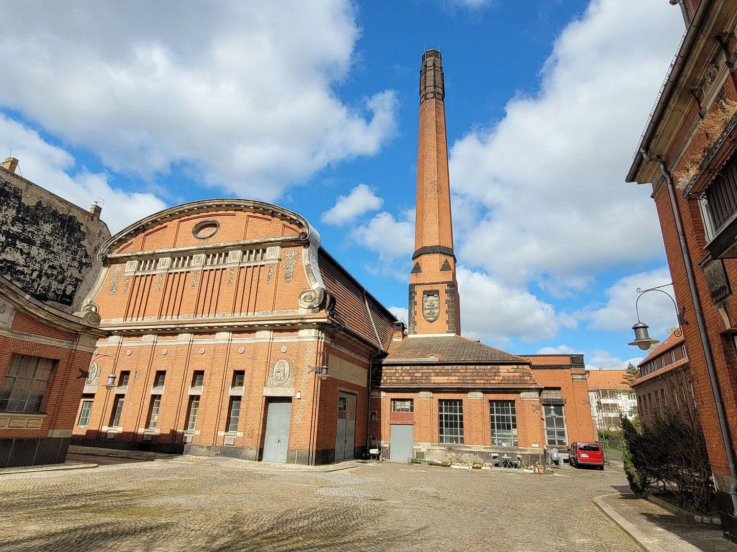 Prodej bytu 1+kk 36 m², Erich-Weinert-Str. 143, Berlin, Berlín Prodej bytu 1+kk 36 m², Erich-Weinert-Str. 143, Berlin, Berlín