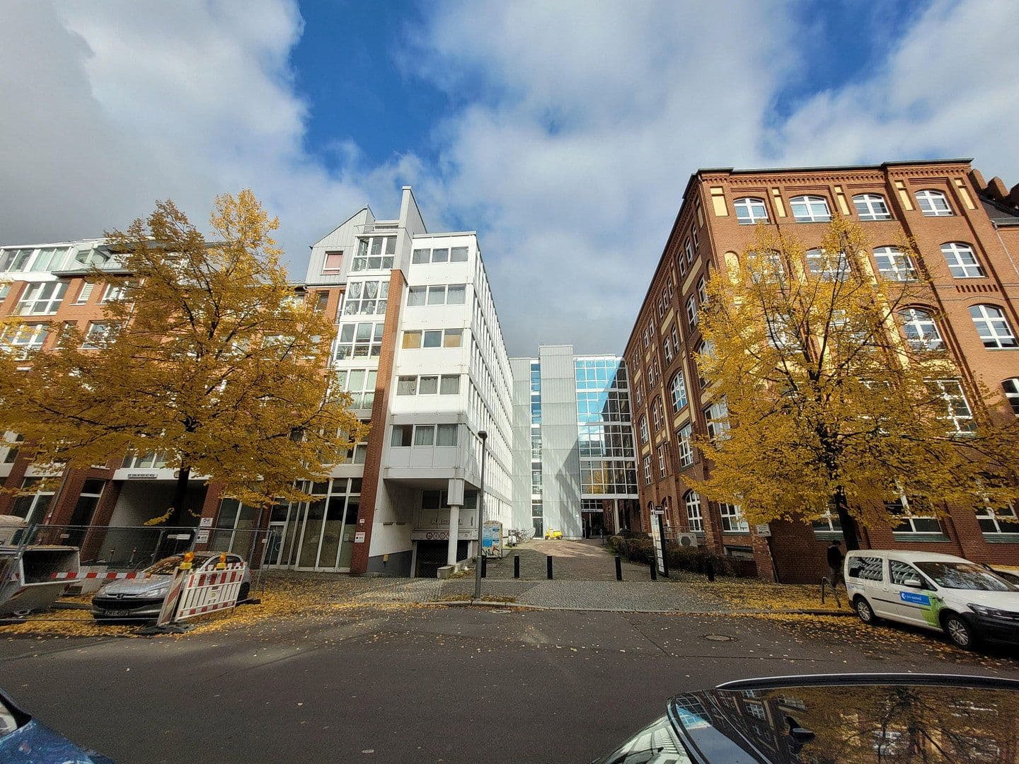 Prodej bytu 1+kk 36 m², Erich-Weinert-Str. 143, Berlin, Berlín Prodej bytu 1+kk 36 m², Erich-Weinert-Str. 143, Berlin, Berlín