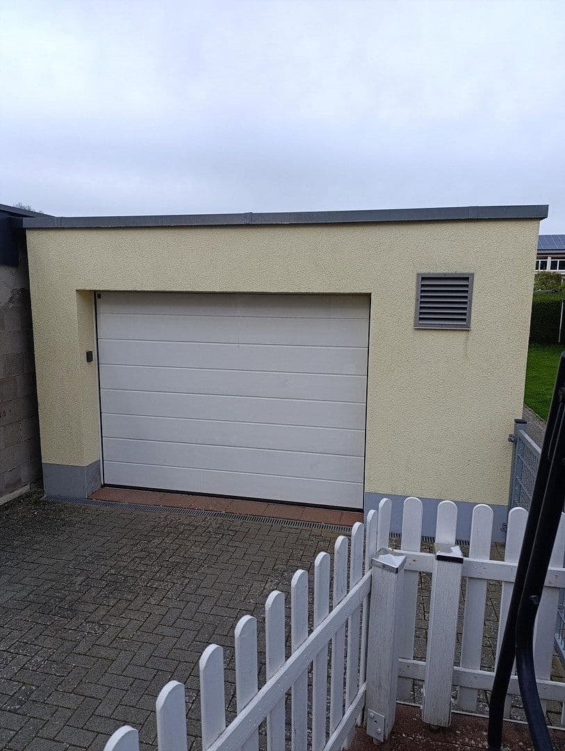 Prodej domu 115 m², pozemek 518 m², Kastellaun, Porýní-Falc Prodej domu 115 m², pozemek 518 m², Kastellaun, Porýní-Falc