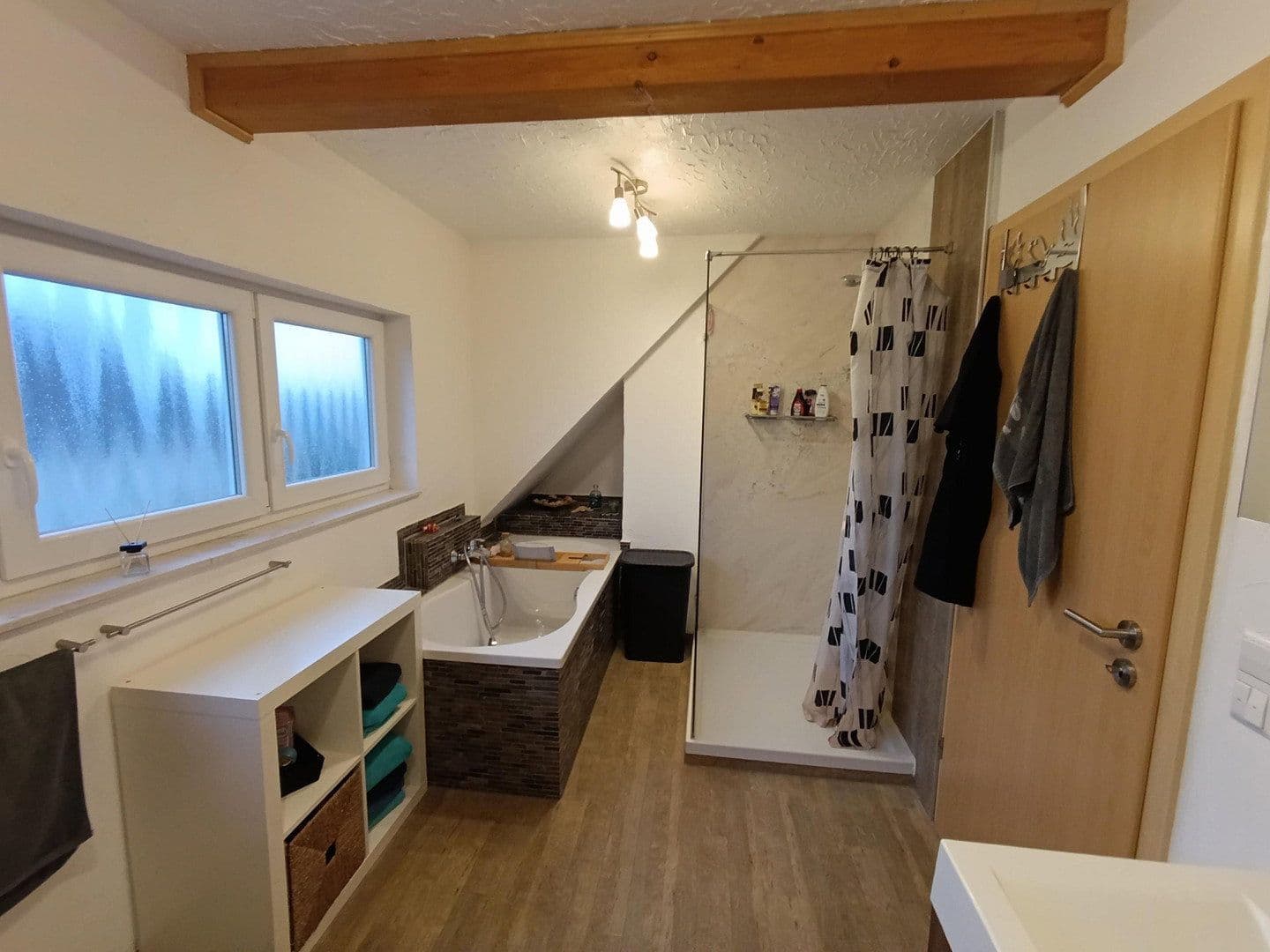 Prodej domu 115 m², pozemek 518 m², Kastellaun, Porýní-Falc Prodej domu 115 m², pozemek 518 m², Kastellaun, Porýní-Falc