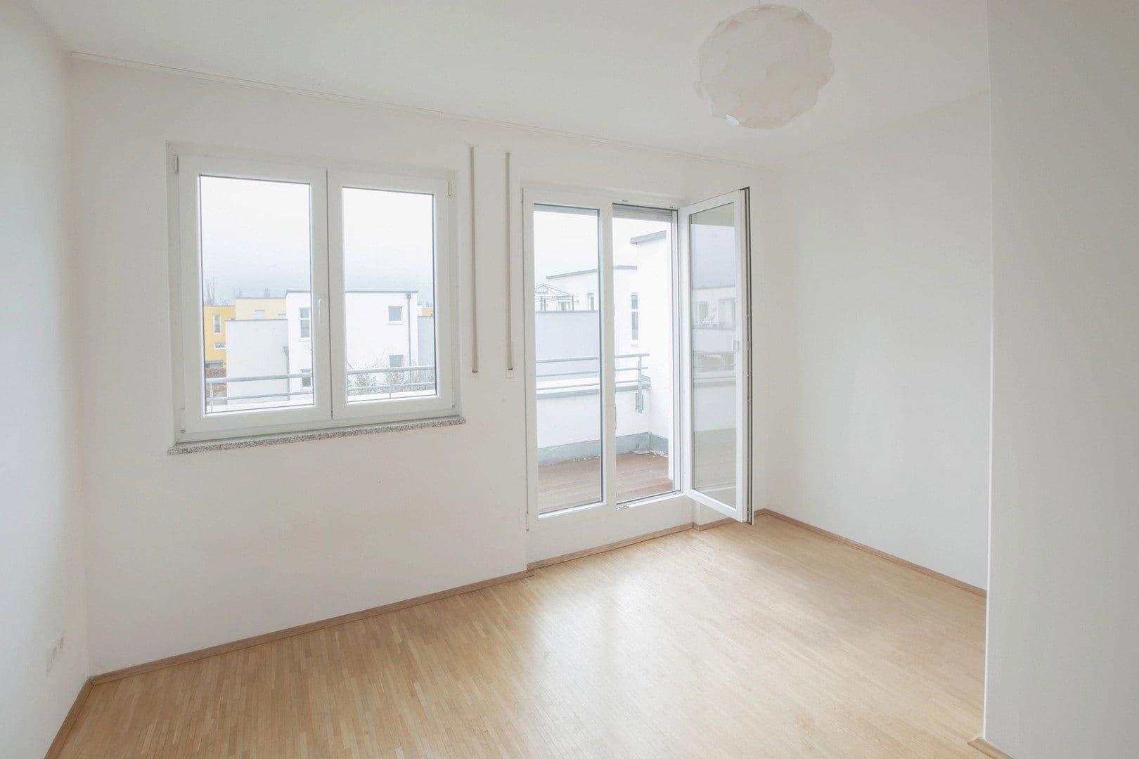 Prodej domu 119 m², pozemek 205 m², Braunaugenstraße 36, München, Bavorsko Prodej domu 119 m², pozemek 205 m², Braunaugenstraße 36, München, Bavorsko