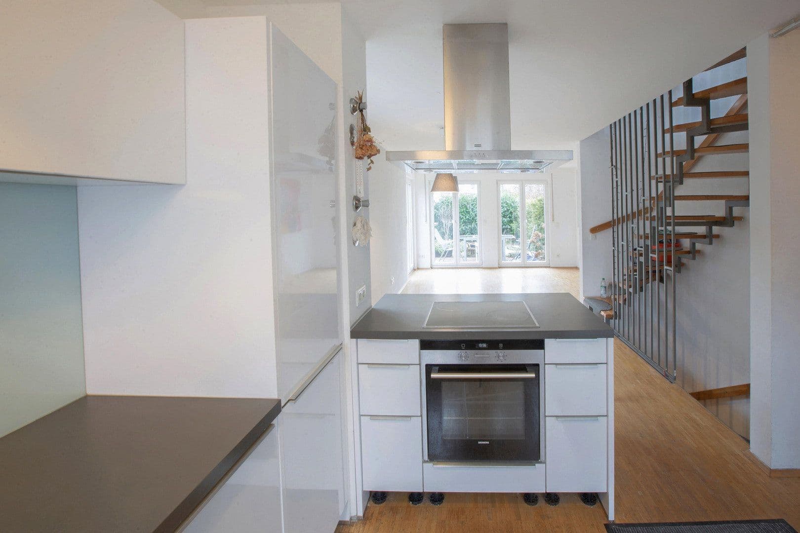 Prodej domu 119 m², pozemek 205 m², Braunaugenstraße 36, München, Bavorsko Prodej domu 119 m², pozemek 205 m², Braunaugenstraße 36, München, Bavorsko