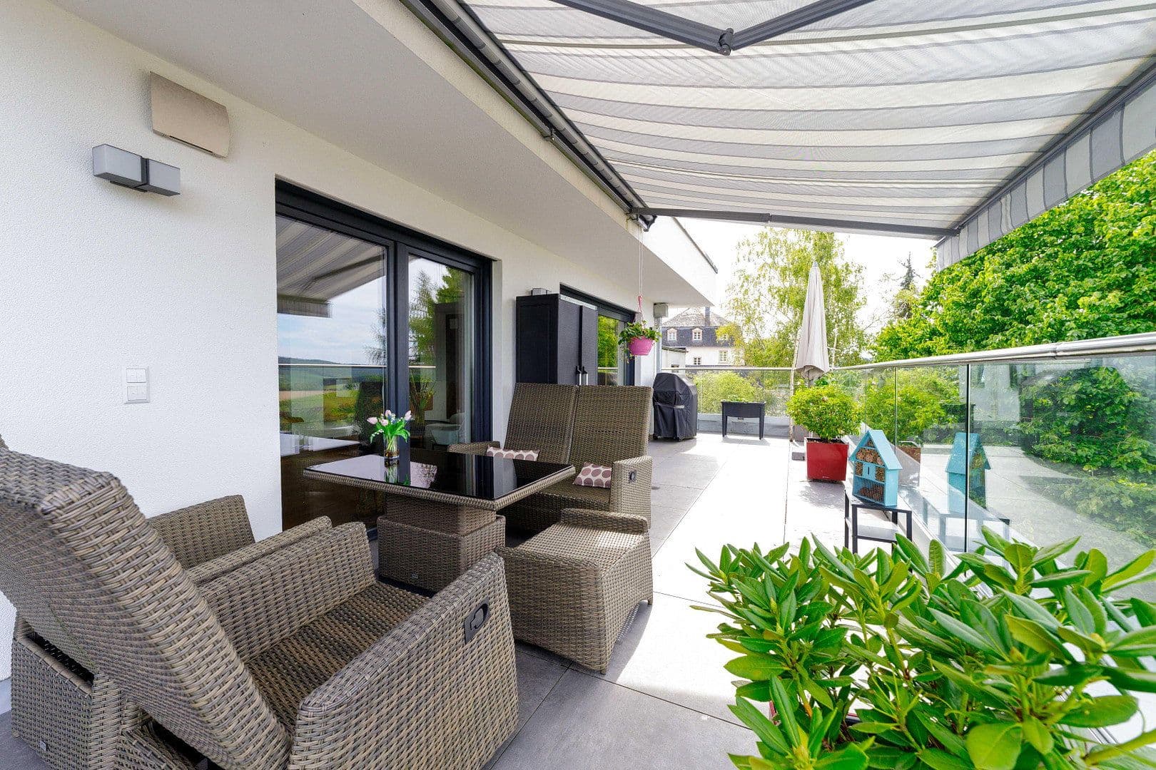 Pronájem bytu 5+1 180 m², Perl, Země Sársko Pronájem bytu 5+1 180 m², Perl, Země Sársko