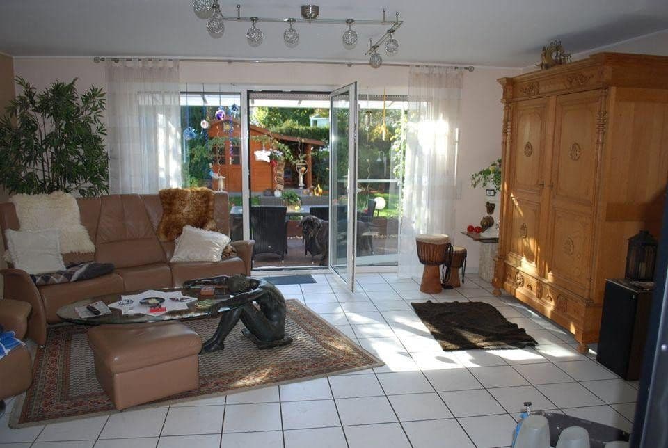 Prodej domu 161 m², pozemek 275 m², Marl, Severní Porýní-Vestfálsko Prodej domu 161 m², pozemek 275 m², Marl, Severní Porýní-Vestfálsko