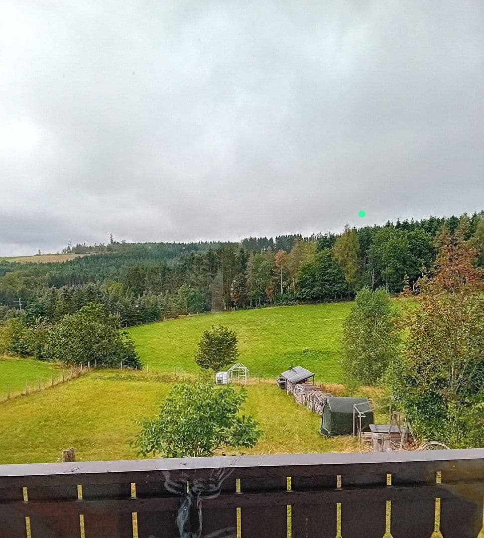 Prodej domu 128 m², pozemek 1.380 m², Helmbrechts, Bavorsko Prodej domu 128 m², pozemek 1.380 m², Helmbrechts, Bavorsko