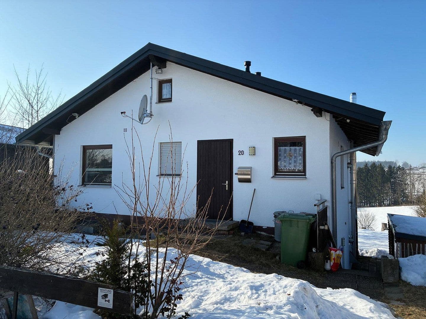 Prodej domu 128 m², pozemek 1.380 m², Helmbrechts, Bavorsko Prodej domu 128 m², pozemek 1.380 m², Helmbrechts, Bavorsko