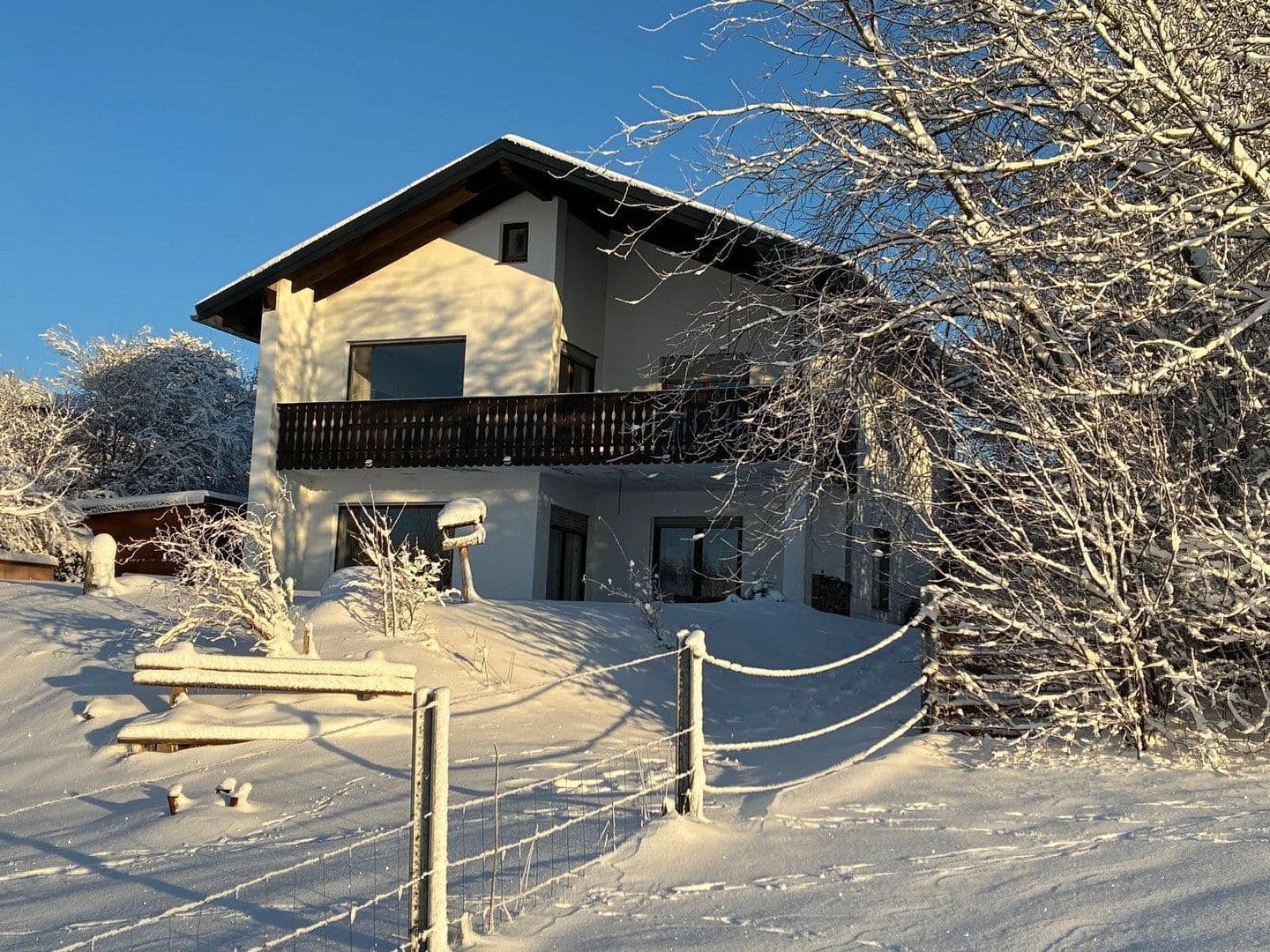 Prodej domu 128 m², pozemek 1.380 m², Helmbrechts, Bavorsko Prodej domu 128 m², pozemek 1.380 m², Helmbrechts, Bavorsko