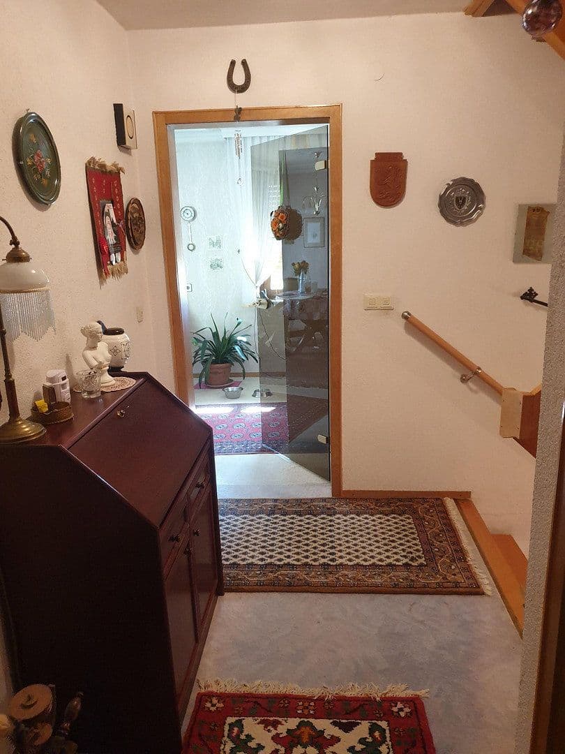 Prodej domu 290 m², pozemek 660 m², Neuhofer Straße 34, Neckargemünd, Bádensko-Württembersko Prodej domu 290 m², pozemek 660 m², Neuhofer Straße 34, Neckargemünd, Bádensko-Württembersko