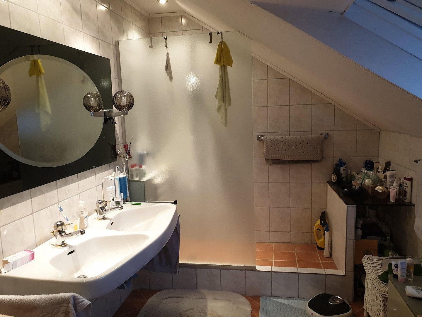 Prodej domu 290 m², pozemek 660 m², Neuhofer Straße 34, Neckargemünd, Bádensko-Württembersko Prodej domu 290 m², pozemek 660 m², Neuhofer Straße 34, Neckargemünd, Bádensko-Württembersko