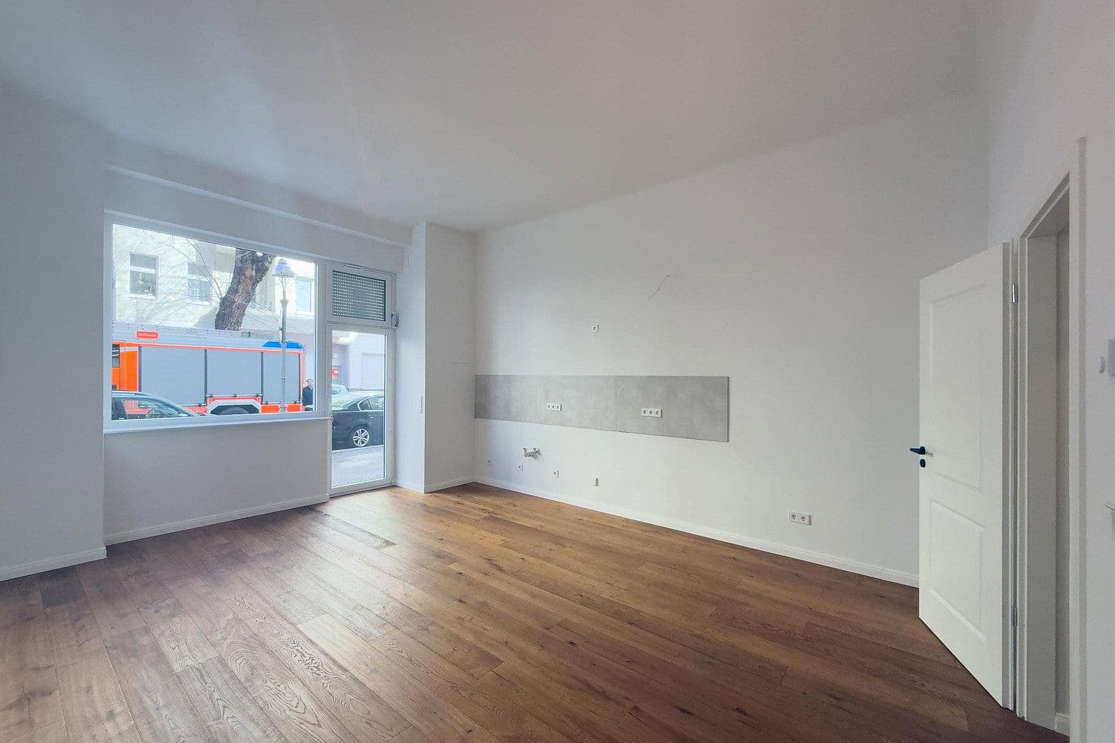 Prodej bytu 4+1 91 m², Glasgowerstraße 27, Berlin, Berlín Prodej bytu 4+1 91 m², Glasgowerstraße 27, Berlin, Berlín