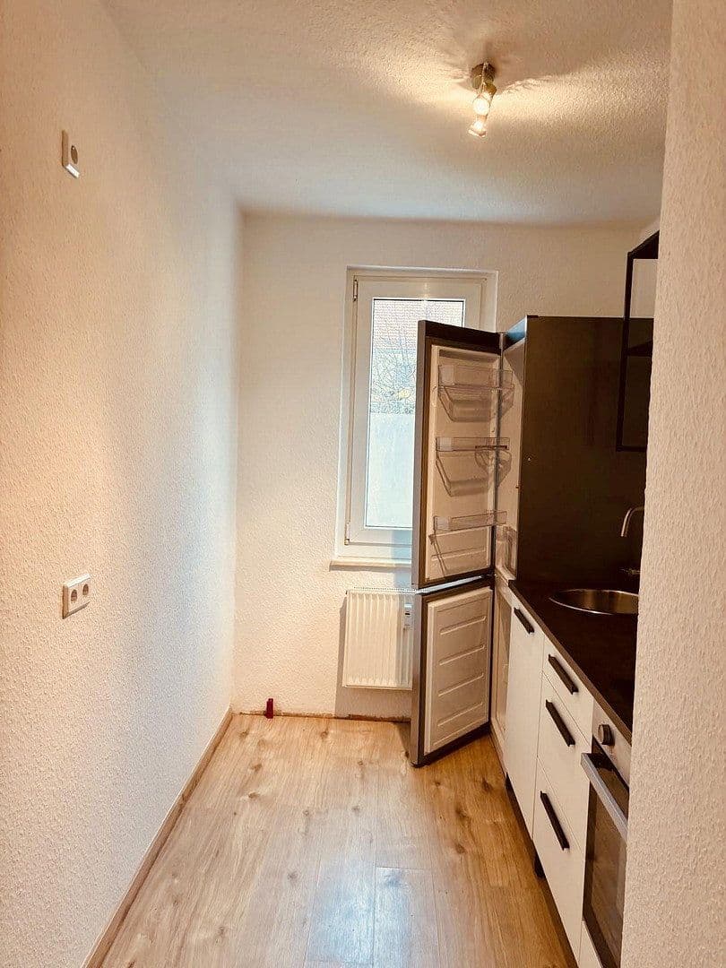 Pronájem bytu 1+1 32 m², Dahlienstraße 4, Erfurt, Durynsko Pronájem bytu 1+1 32 m², Dahlienstraße 4, Erfurt, Durynsko