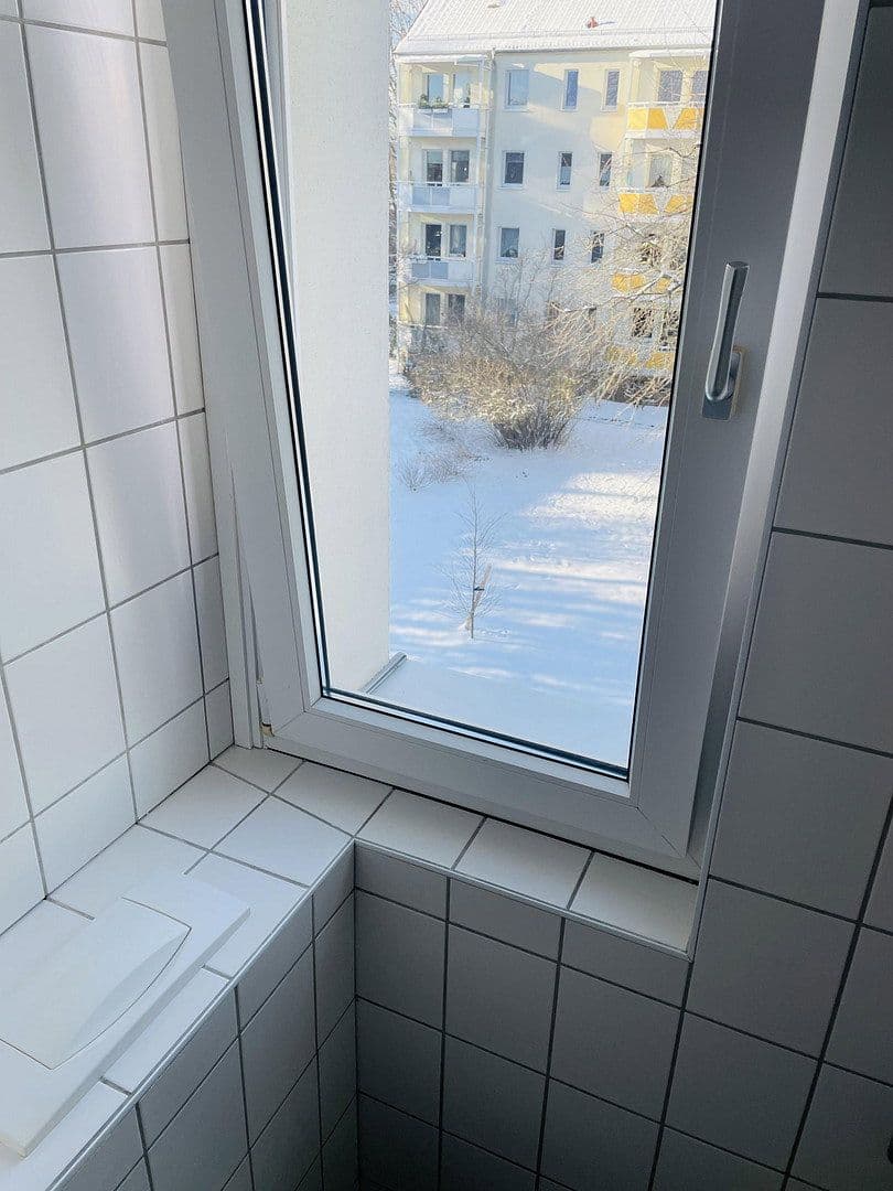 Pronájem bytu 1+1 32 m², Dahlienstraße 4, Erfurt, Durynsko Pronájem bytu 1+1 32 m², Dahlienstraße 4, Erfurt, Durynsko