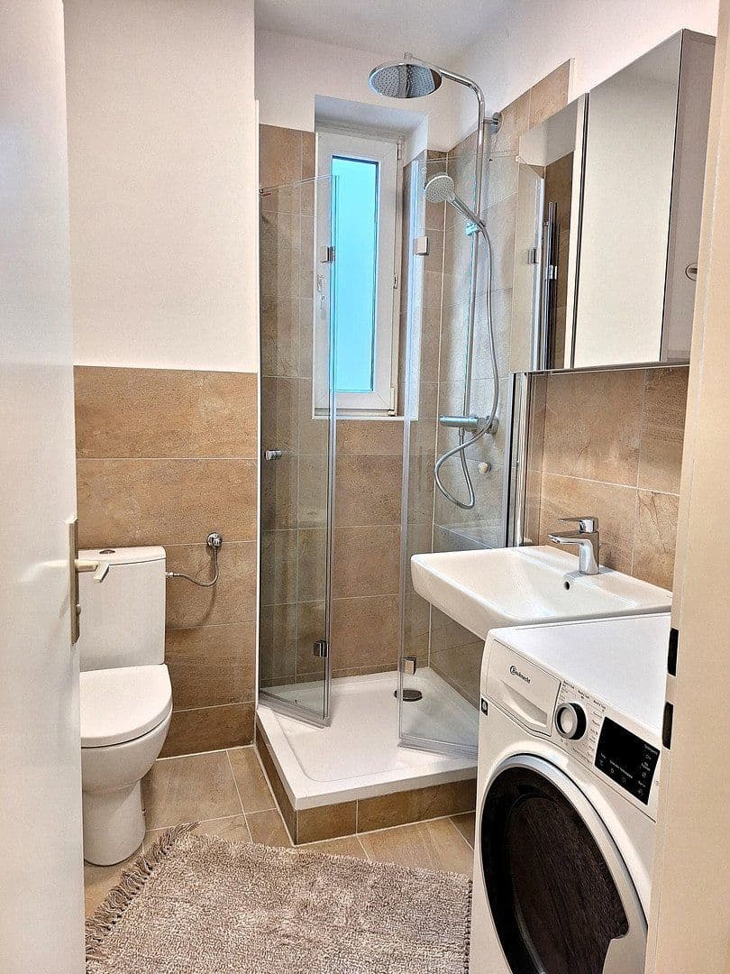 Pronájem bytu 2+kk 52 m², Kastanienallee 52, Berlin, Berlín Pronájem bytu 2+kk 52 m², Kastanienallee 52, Berlin, Berlín