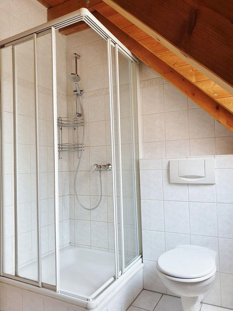 Pronájem bytu 3+1 80 m², Schriesheim, Bádensko-Württembersko Pronájem bytu 3+1 80 m², Schriesheim, Bádensko-Württembersko