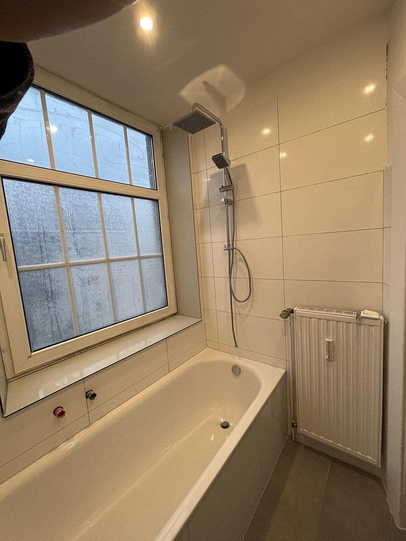 Pronájem bytu 2+1 60 m², Blumentalstr. 150, Krefeld, Severní Porýní-Vestfálsko Pronájem bytu 2+1 60 m², Blumentalstr. 150, Krefeld, Severní Porýní-Vestfálsko