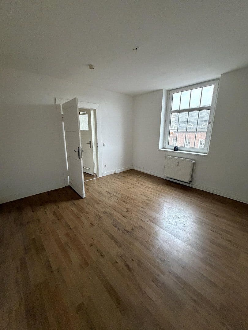 Pronájem bytu 2+1 60 m², Blumentalstr. 150, Krefeld, Severní Porýní-Vestfálsko Pronájem bytu 2+1 60 m², Blumentalstr. 150, Krefeld, Severní Porýní-Vestfálsko