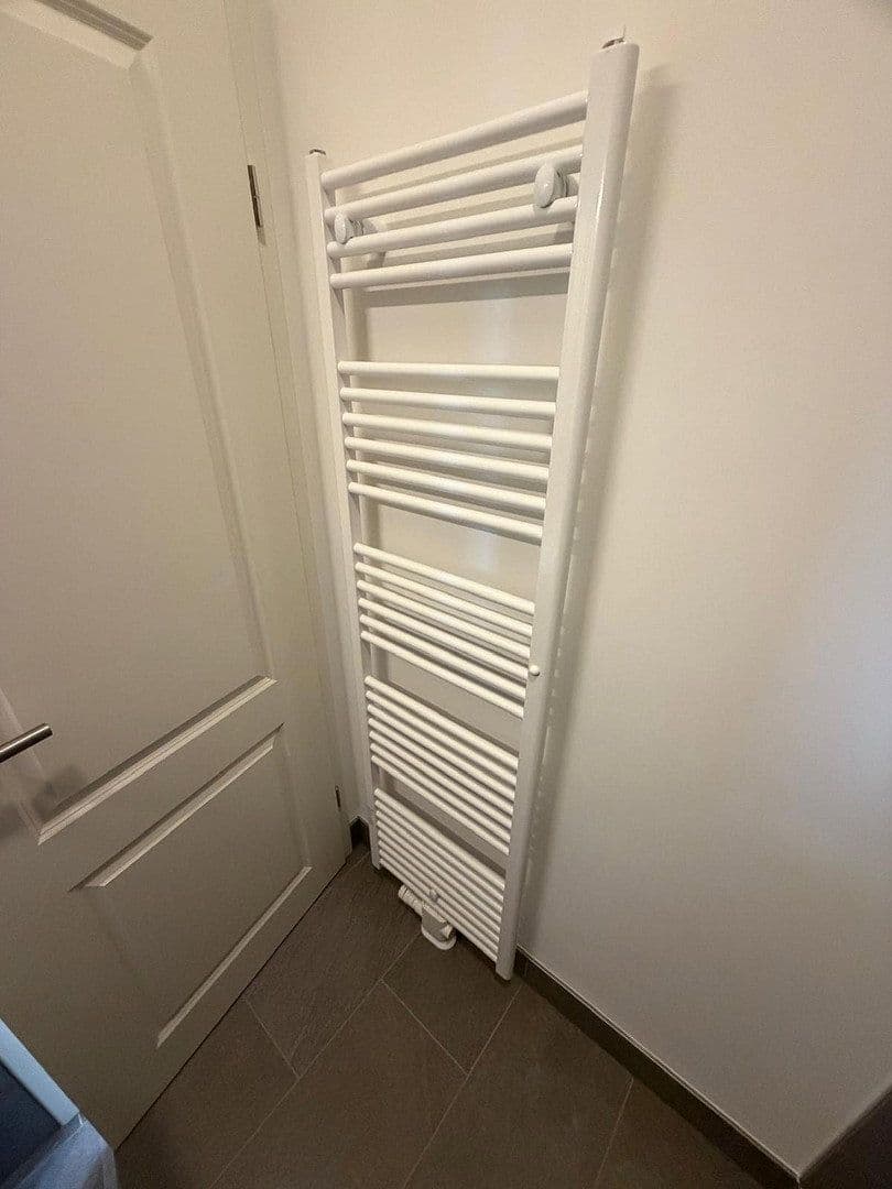 Pronájem bytu 2+1 42 m², Kaiserstraße 4a, Rüdesheim am Rhein, Hessen Pronájem bytu 2+1 42 m², Kaiserstraße 4a, Rüdesheim am Rhein, Hessen