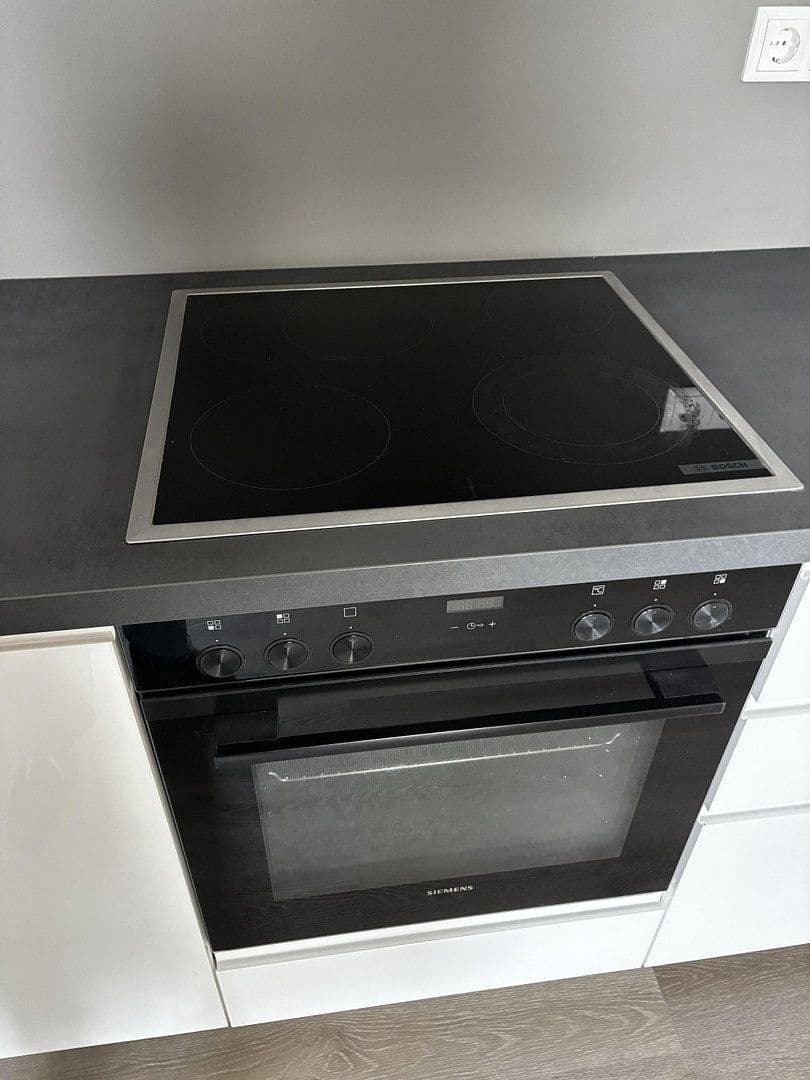 Pronájem bytu 2+1 42 m², Kaiserstraße 4a, Rüdesheim am Rhein, Hessen Pronájem bytu 2+1 42 m², Kaiserstraße 4a, Rüdesheim am Rhein, Hessen