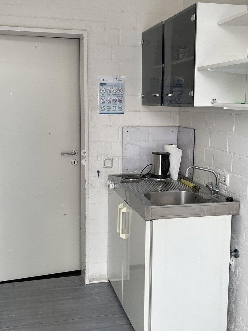 Pronájem nebytového prostoru 314 m², Osterholzer Heerstraße 125-127, Bremen, Bremen Pronájem nebytového prostoru 314 m², Osterholzer Heerstraße 125-127, Bremen, Bremen