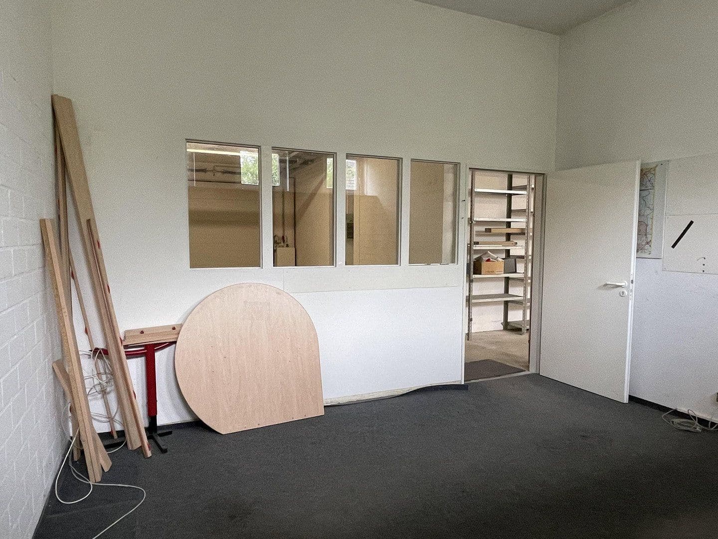 Pronájem nebytového prostoru 314 m², Osterholzer Heerstraße 125-127, Bremen, Bremen Pronájem nebytového prostoru 314 m², Osterholzer Heerstraße 125-127, Bremen, Bremen