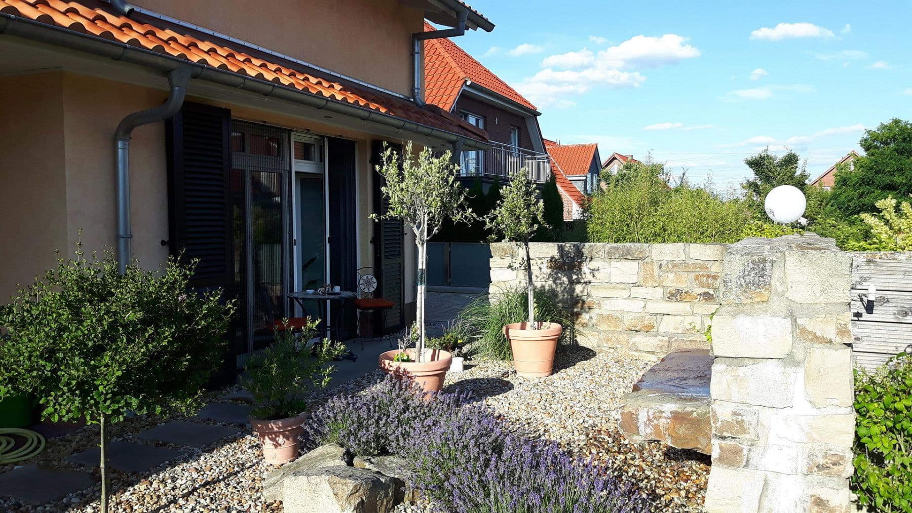 Prodej domu 191 m², pozemek 600 m², Wolfsburg, Dolní Sasko Prodej domu 191 m², pozemek 600 m², Wolfsburg, Dolní Sasko