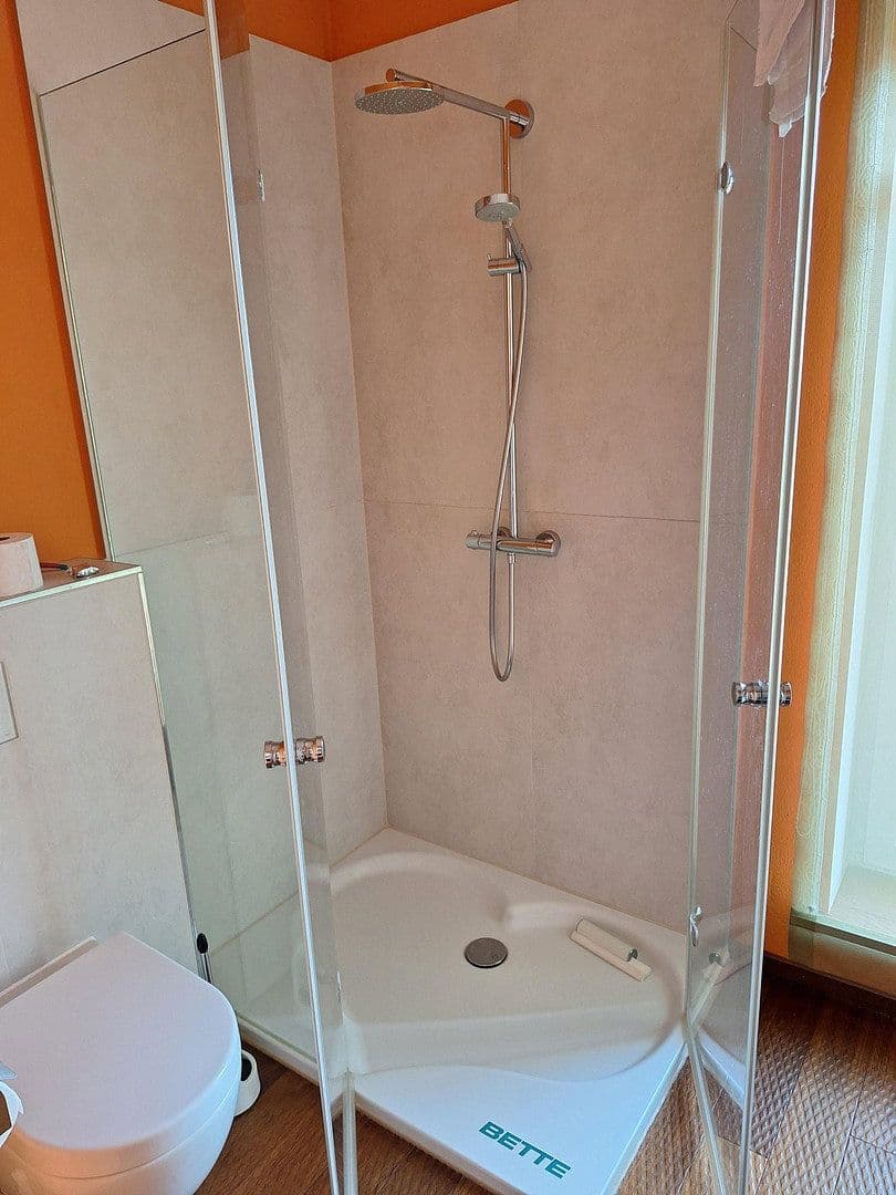 Prodej domu 191 m², pozemek 600 m², Wolfsburg, Dolní Sasko Prodej domu 191 m², pozemek 600 m², Wolfsburg, Dolní Sasko
