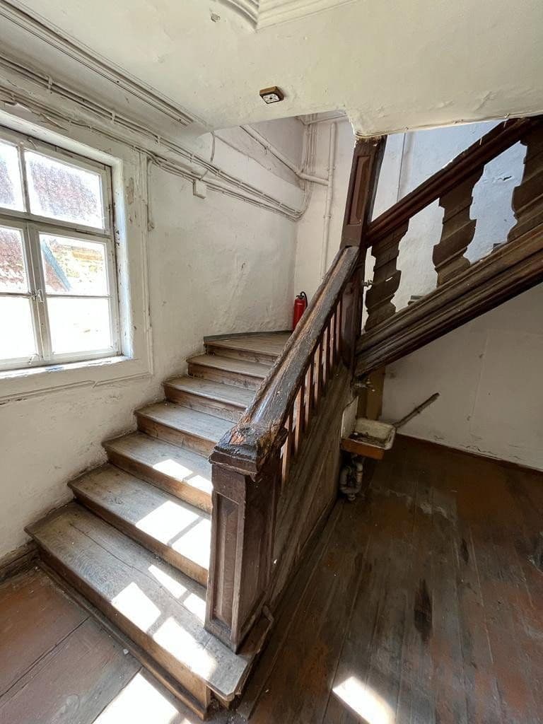 Prodej domu 460 m², pozemek 570 m², Volkach, Bavorsko Prodej domu 460 m², pozemek 570 m², Volkach, Bavorsko