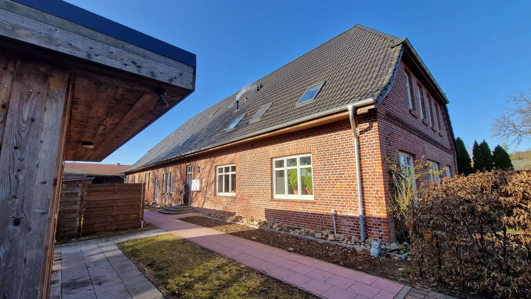 Pronájem bytu 4+1 142 m², Ringstraße 2, Thomasburg, Dolní Sasko Pronájem bytu 4+1 142 m², Ringstraße 2, Thomasburg, Dolní Sasko