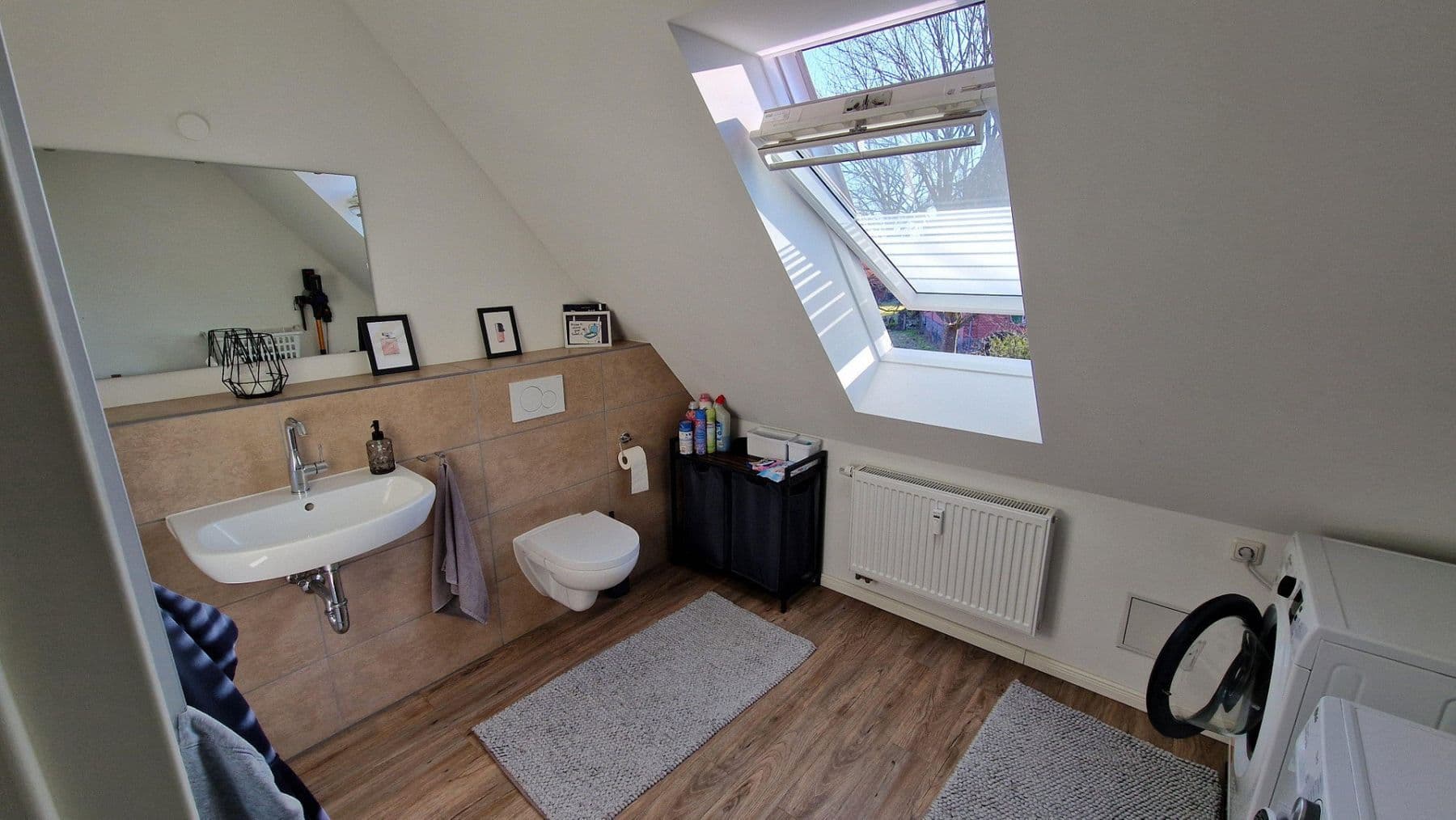 Pronájem bytu 4+1 142 m², Ringstraße 2, Thomasburg, Dolní Sasko Pronájem bytu 4+1 142 m², Ringstraße 2, Thomasburg, Dolní Sasko