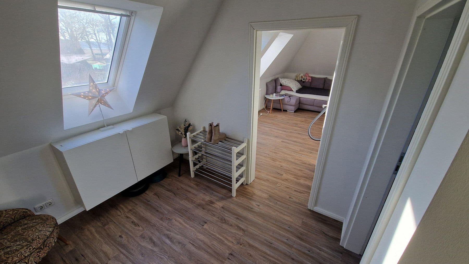 Pronájem bytu 4+1 142 m², Ringstraße 2, Thomasburg, Dolní Sasko Pronájem bytu 4+1 142 m², Ringstraße 2, Thomasburg, Dolní Sasko