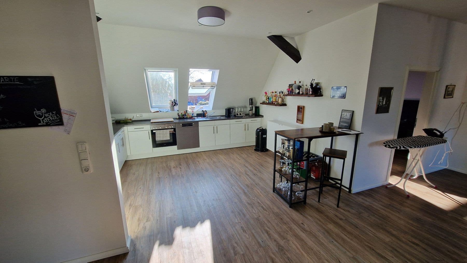 Pronájem bytu 4+1 142 m², Ringstraße 2, Thomasburg, Dolní Sasko Pronájem bytu 4+1 142 m², Ringstraße 2, Thomasburg, Dolní Sasko