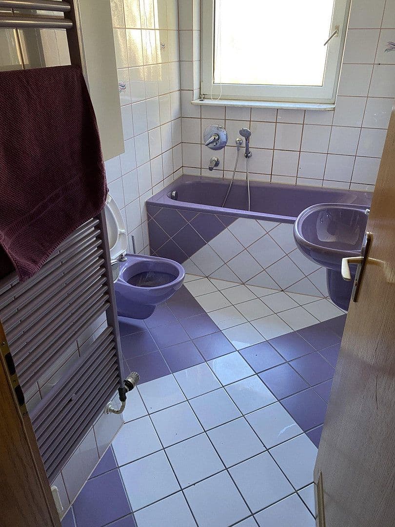 Prodej bytu 3+1 63 m², Falkenstr. 3, Leinfelden-Echterdingen, Bádensko-Württembersko Prodej bytu 3+1 63 m², Falkenstr. 3, Leinfelden-Echterdingen, Bádensko-Württembersko