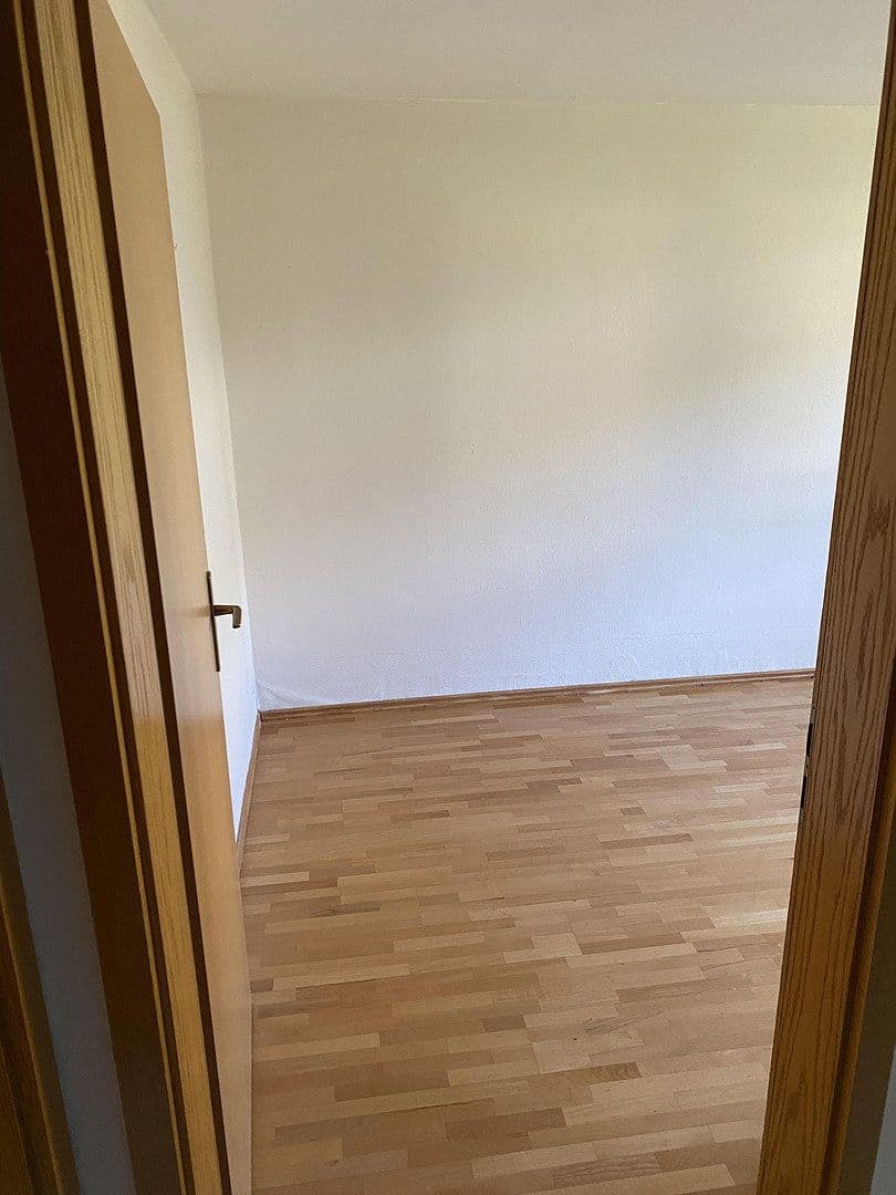 Prodej bytu 3+1 63 m², Falkenstr. 3, Leinfelden-Echterdingen, Bádensko-Württembersko Prodej bytu 3+1 63 m², Falkenstr. 3, Leinfelden-Echterdingen, Bádensko-Württembersko