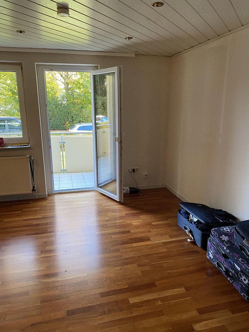 Prodej bytu 3+1 63 m², Falkenstr. 3, Leinfelden-Echterdingen, Bádensko-Württembersko Prodej bytu 3+1 63 m², Falkenstr. 3, Leinfelden-Echterdingen, Bádensko-Württembersko