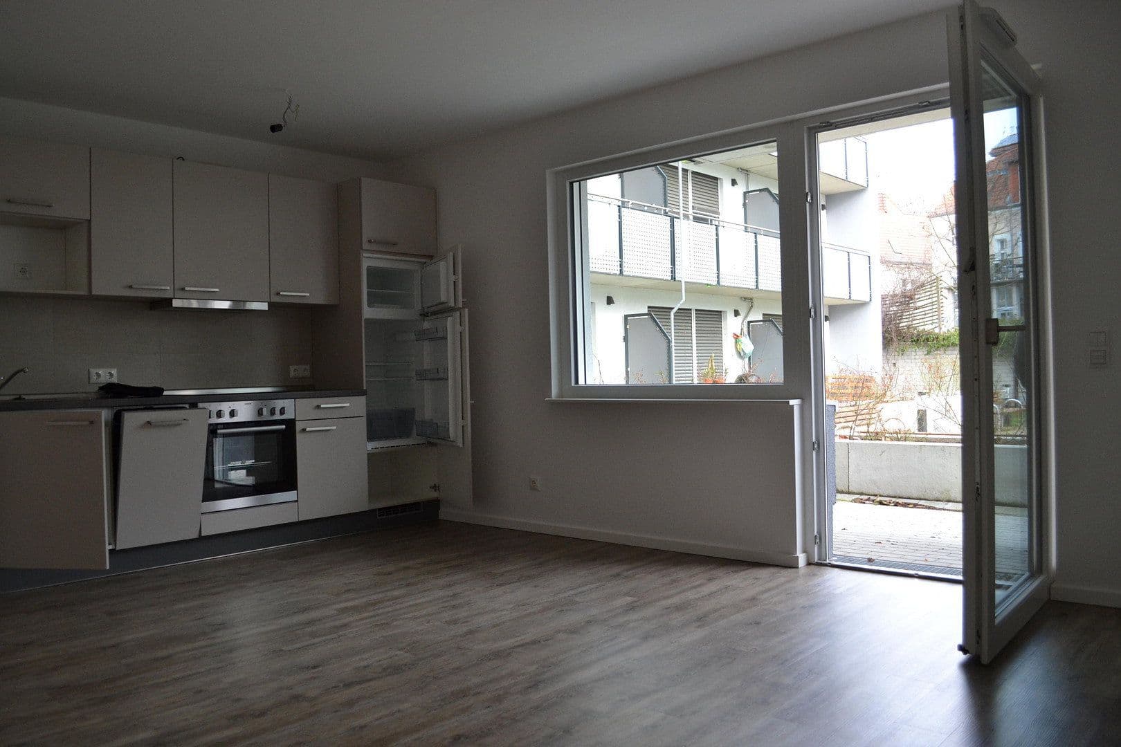 Pronájem bytu 1+1 44 m², Trautenauer Str. 13, Berlin, Berlín Pronájem bytu 1+1 44 m², Trautenauer Str. 13, Berlin, Berlín