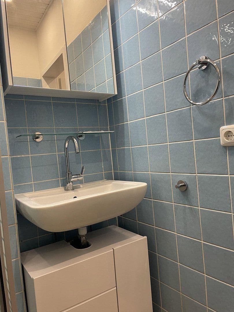 Pronájem bytu 2+1 47 m², Fischerstraße 50, Mannheim, Bádensko-Württembersko Pronájem bytu 2+1 47 m², Fischerstraße 50, Mannheim, Bádensko-Württembersko