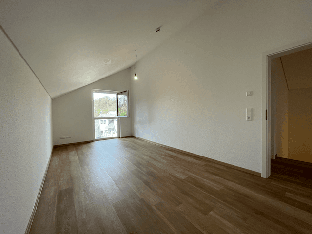 Prodej domu 160 m², pozemek 180 m², Wehratalstrasse 31c, Wehr, Bádensko-Württembersko Prodej domu 160 m², pozemek 180 m², Wehratalstrasse 31c, Wehr, Bádensko-Württembersko