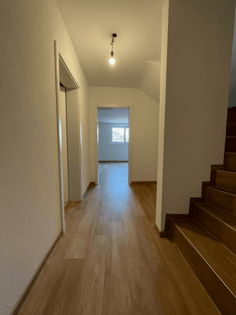 Prodej domu 160 m², pozemek 180 m², Wehratalstrasse 31c, Wehr, Bádensko-Württembersko Prodej domu 160 m², pozemek 180 m², Wehratalstrasse 31c, Wehr, Bádensko-Württembersko