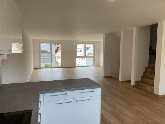 Prodej domu 160 m², pozemek 180 m², Wehratalstrasse 31c, Wehr, Bádensko-Württembersko Prodej domu 160 m², pozemek 180 m², Wehratalstrasse 31c, Wehr, Bádensko-Württembersko